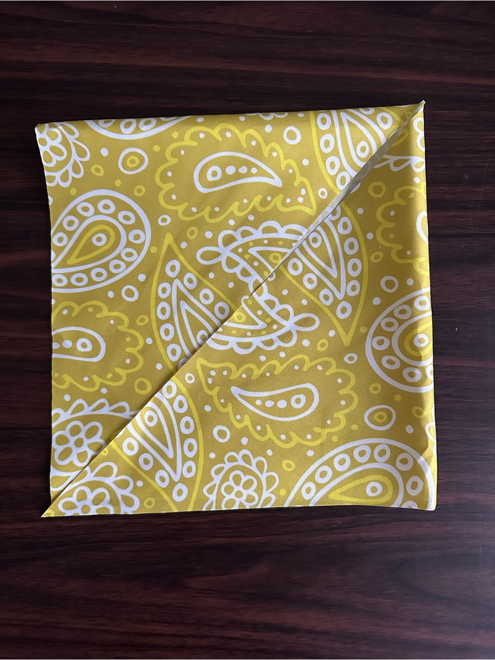 2-in-1 Men's Yellow Paisley Pocket Square/Triangle Bandana - Classic Style